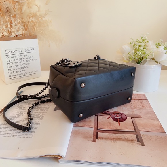 Chanel Quilted Duffle Bag - Picture 4 of 10